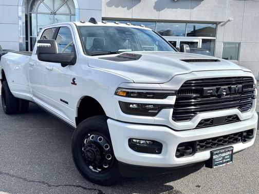 2025 RAM 3500 Laramie