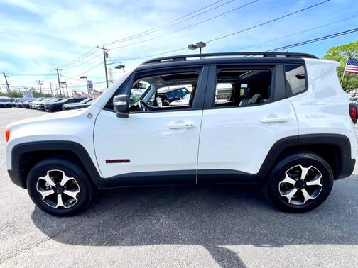 2021 Jeep Renegade Trailhawk