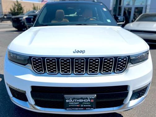 2022 Jeep Grand Cherokee L Summit