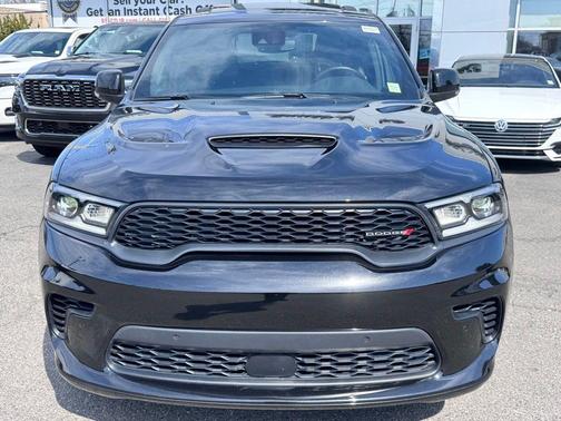 DB Black Crystal Clearcoat 2024 Dodge Durango R/T