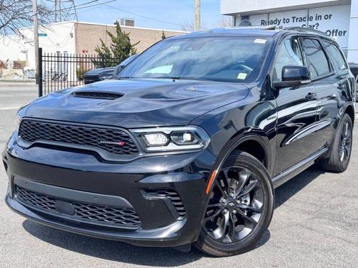 DB Black Crystal Clearcoat 2024 Dodge Durango R/T