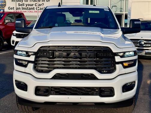 2025 RAM 3500 Big Horn