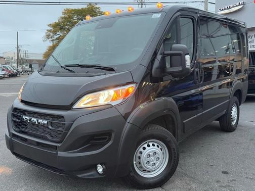 2025 RAM ProMaster 1500 Low Roof