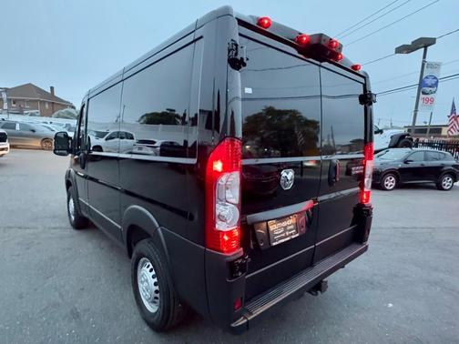 2025 RAM ProMaster 1500 Low Roof
