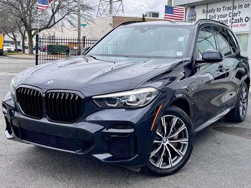 2022 BMW X5 PHEV xDrive45e
