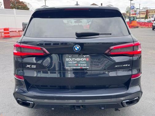 2022 BMW X5 PHEV xDrive45e