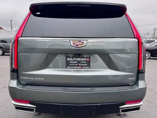 Dark Emerald Metallic 2023 Cadillac Escalade Premium Luxury