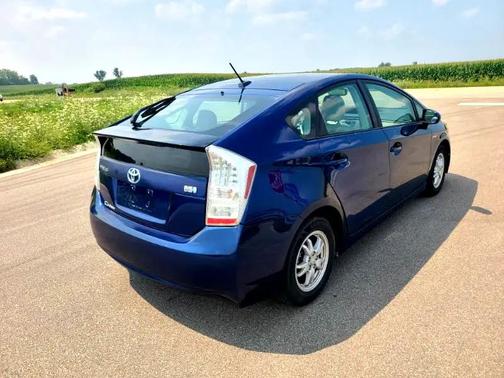 2010 Toyota Prius V