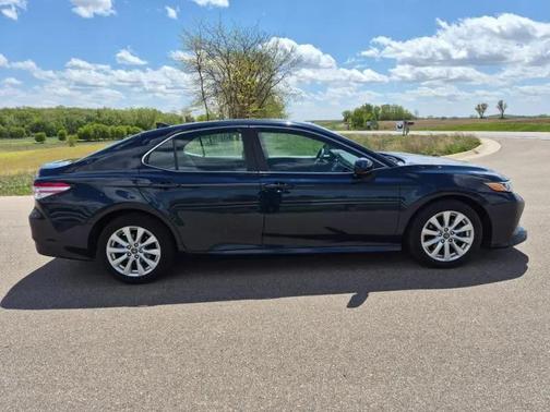 Blue 2019 Toyota Camry LE