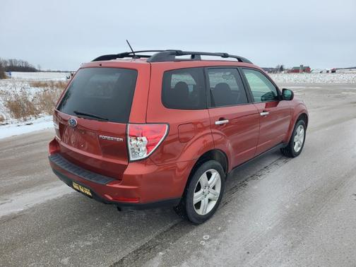 2010 Subaru Forester 2.5 X Premium
