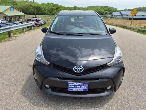 Attitude Black 2015 Toyota Prius v Five