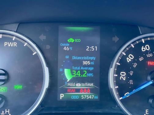 2021 Toyota RAV4 Hybrid XLE