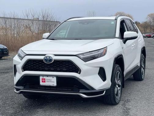 2023 Toyota RAV4 Prime SE