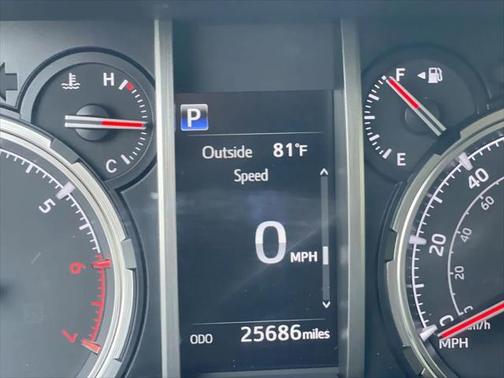 2024 Toyota 4Runner TRD Off Road