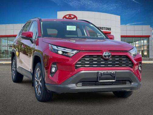 2025 Toyota RAV4 Hybrid XLE Premium