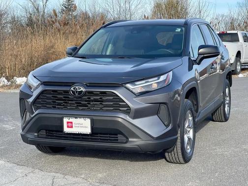 2025 Toyota RAV4 Hybrid SE