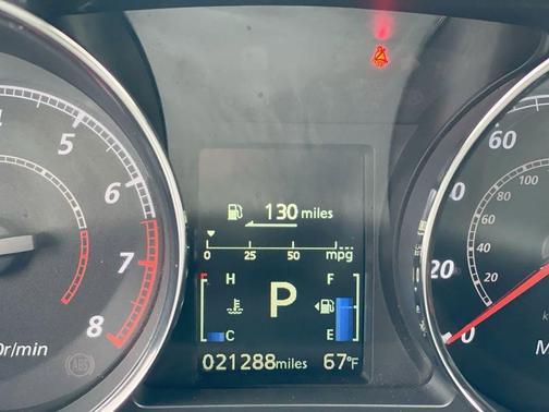 White Diamond 2024 Mitsubishi Outlander Sport 2.0