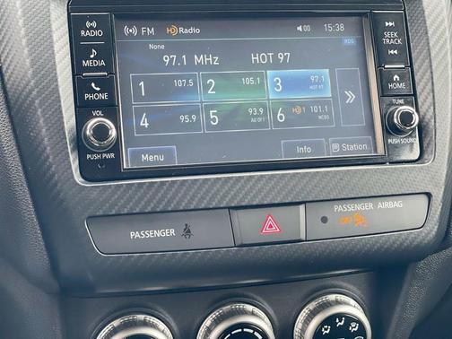 White Diamond 2024 Mitsubishi Outlander Sport 2.0