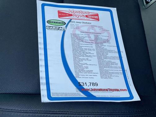 2023 Jeep Gladiator Willys 4x4