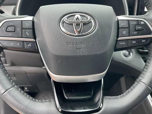 2023 Toyota Highlander Hybrid Limited