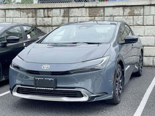 2025 Toyota Prius Plug-In Hybrid XSE
