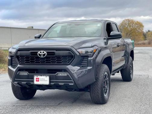 2024 Toyota Tacoma TRD Off Road