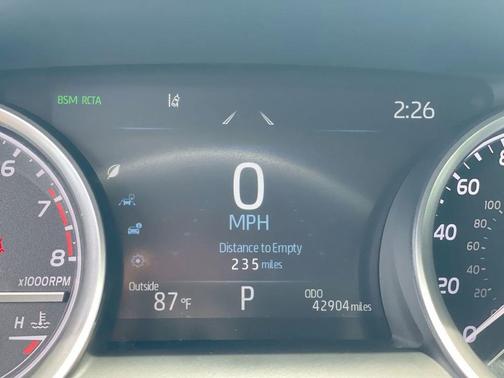 Ice Cap 2024 Toyota Camry LE