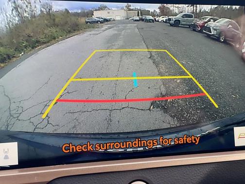 2025 Toyota Crown Signia XLE