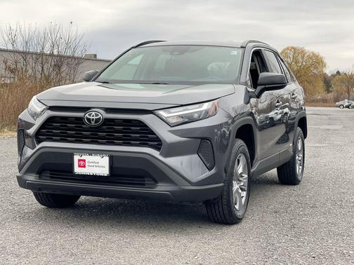 2025 Toyota RAV4 Hybrid SE