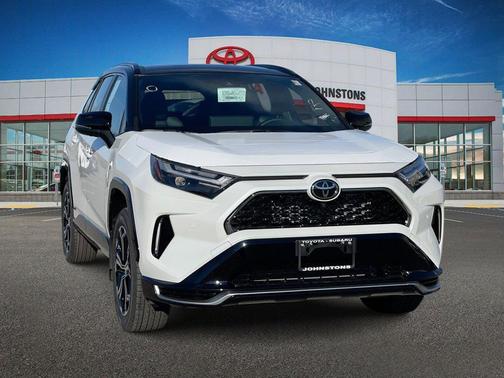2025 Toyota RAV4 Hybrid SE