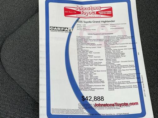 2025 Toyota Highlander LE