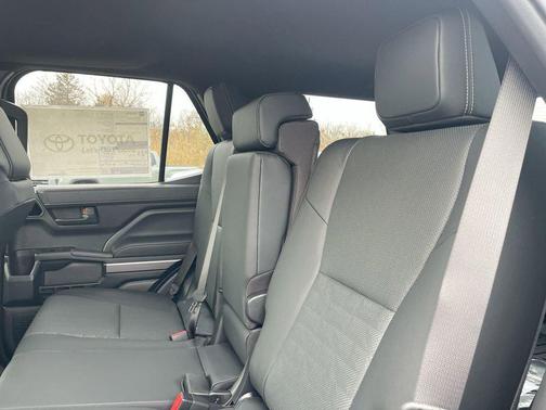 2025 Toyota 4Runner TRD Off Road Premium