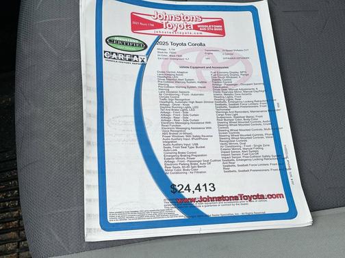 2025 Toyota Corolla LE