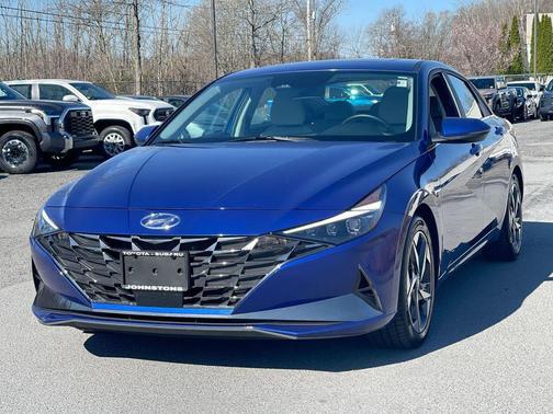 2023 Hyundai ELANTRA HEV Limited
