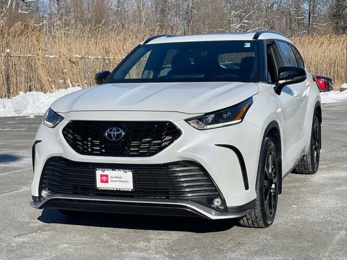 2023 Toyota Highlander XSE