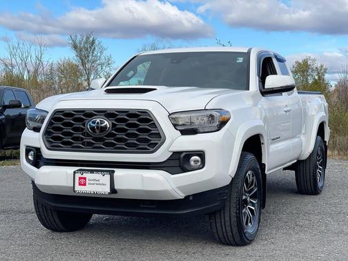 2020 Toyota Tacoma TRD Sport