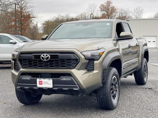 2024 Toyota Tacoma TRD Off Road