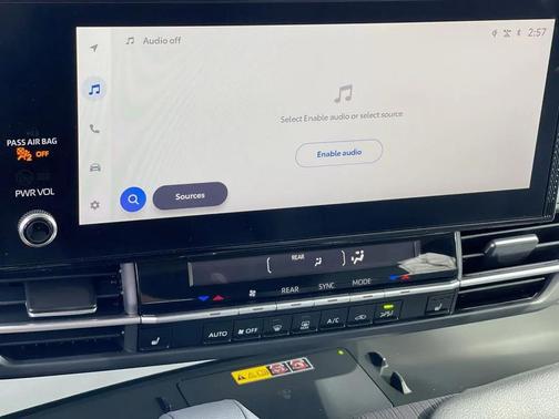 2025 Toyota Sienna XLE 7 Passenger