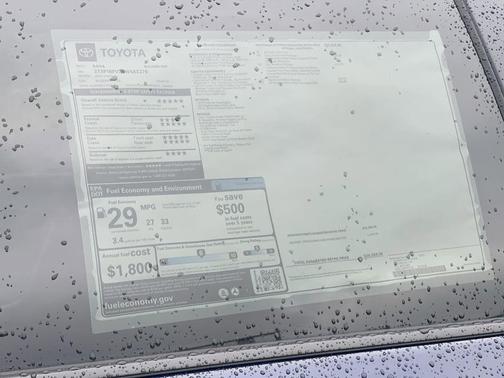 2025 Toyota RAV4 XLE