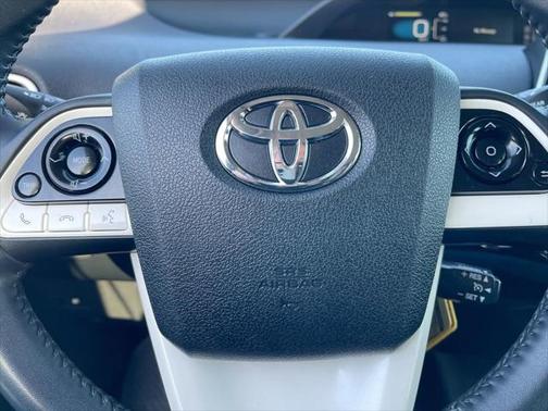 2016 Toyota Prius Three