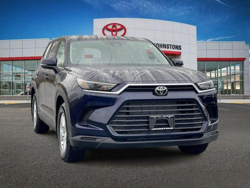2026 Toyota Highlander LE