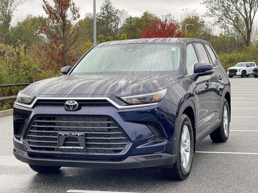 2026 Toyota Highlander LE