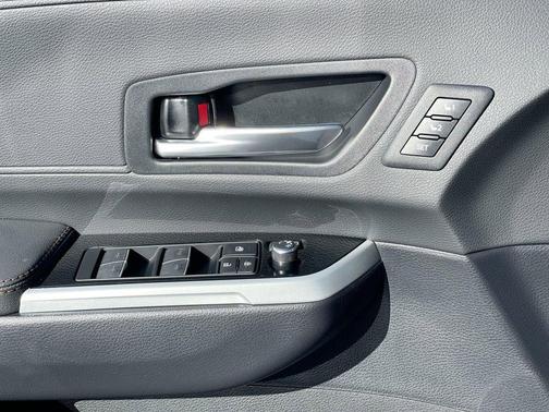 2025 Toyota Sienna Limited 7-Passenger