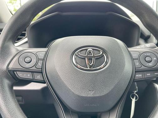 Silver Sky Metallic 2025 Toyota RAV4 LE