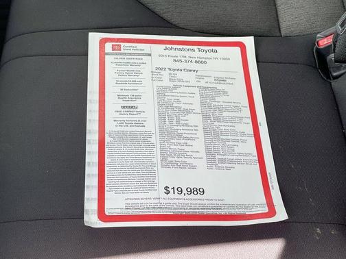 White 2022 Toyota Camry LE