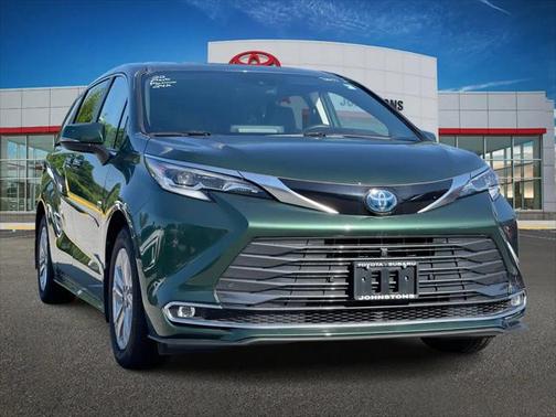 2022 Toyota Sienna Platinum 7 Passenger