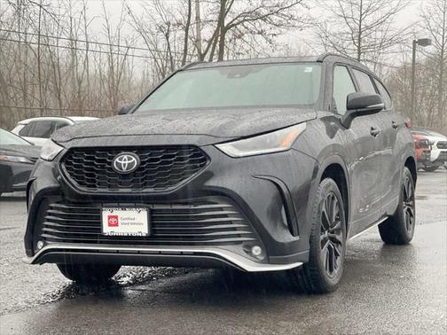 2024 Toyota Highlander XSE