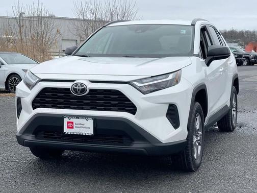 2025 Toyota RAV4 Hybrid SE