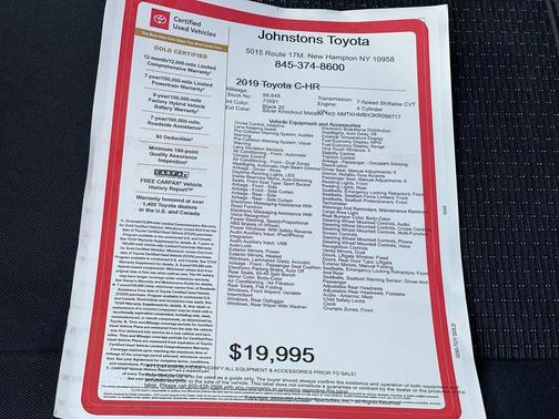 Silver Knockout Metallic 2019 Toyota C-HR LE