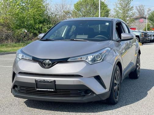 Silver Knockout Metallic 2019 Toyota C-HR LE
